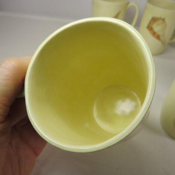 Sea Shell (6) Mugs NO DUPLICATES front or back Vintage, Signed, has chips - Picture 4 of 10